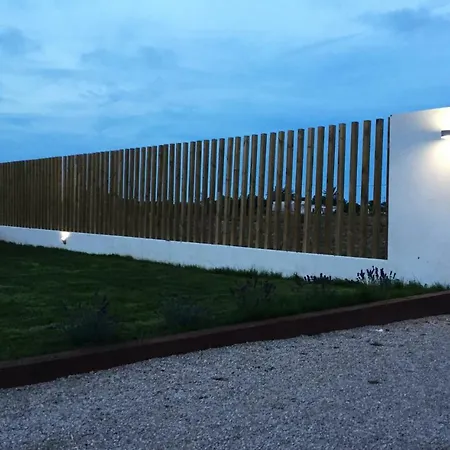 Casita De Madera ベニカルロ